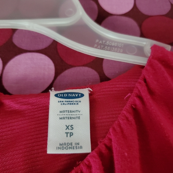Old Navy Maternity Maxi Dress - Picture 3 of 4